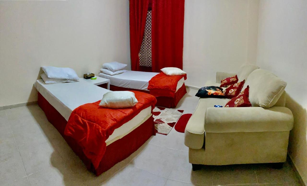 Nash Guest House Females Only Dubaj Exteriér fotografie